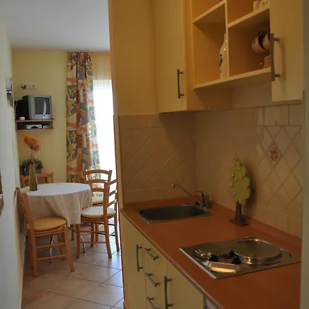 With A Parking Space Omisalj, Krk - 12793 Daire *