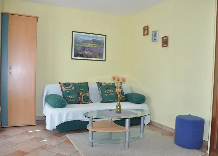 With A Parking Space Omisalj, Krk - 12793 Appartamento