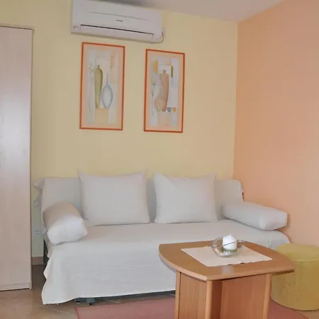 Apartament With A Parking Space Omisalj, Krk - 12793 *