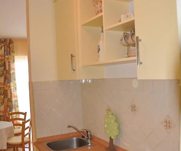 With A Parking Space Omisalj, Krk - 12793 אומיסאליי