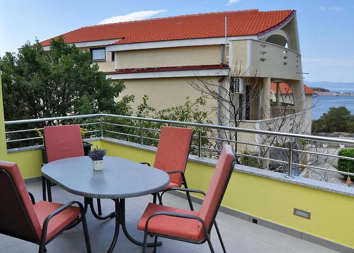 דירה With A Parking Space Omisalj, Krk - 12793 אומיסאליי